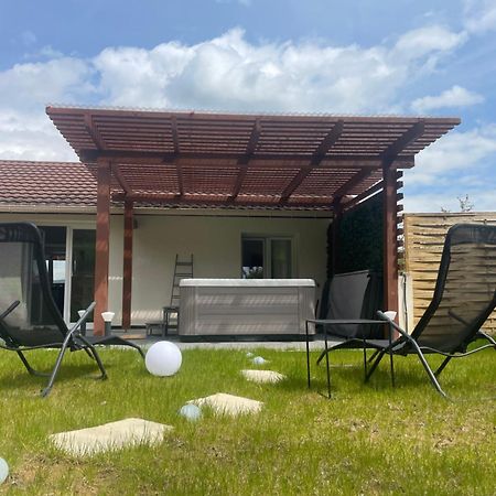Sinalospa - Culiacan - Appartement Jardin Jacuzzi Sauna A 5 Minutes De Nancy Place Stanislas Champigneulles Экстерьер фото