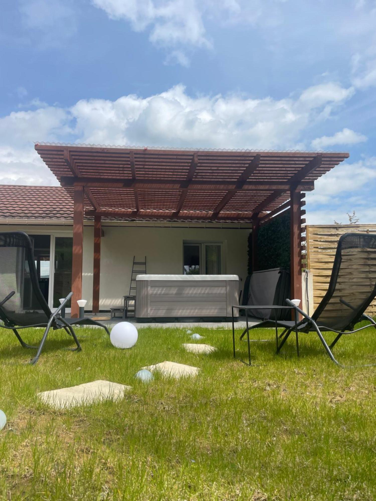 Sinalospa - Culiacan - Appartement Jardin Jacuzzi Sauna A 5 Minutes De Nancy Place Stanislas Champigneulles Экстерьер фото
