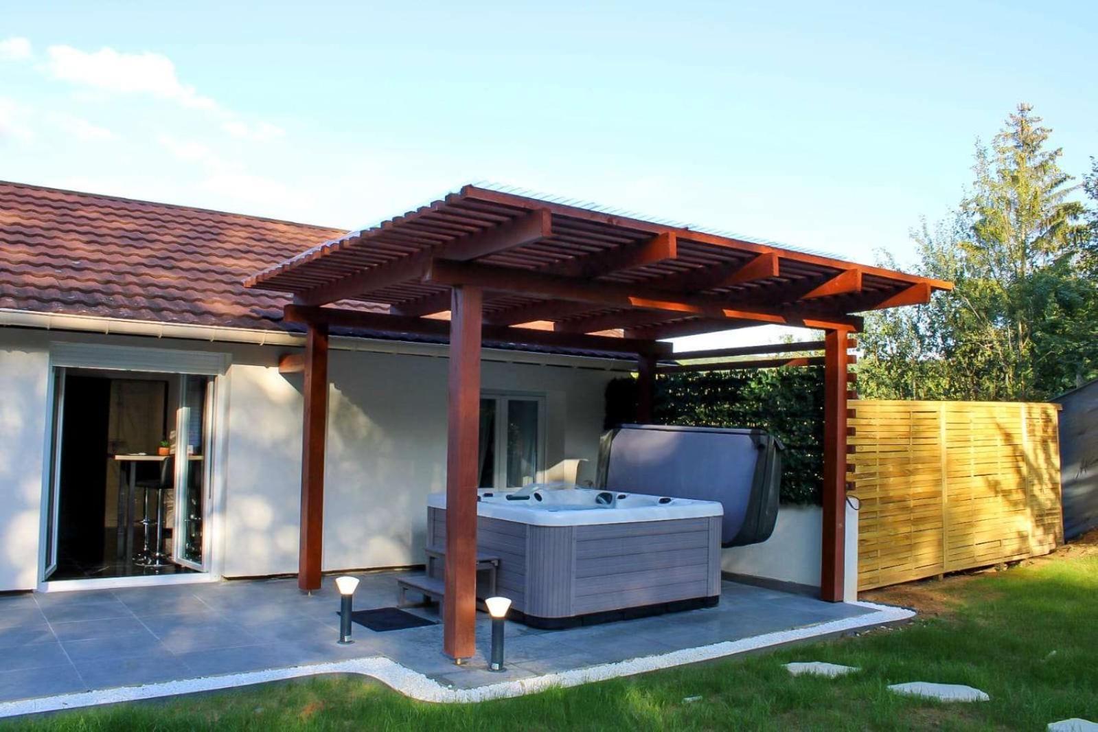 Sinalospa - Culiacan - Appartement Jardin Jacuzzi Sauna A 5 Minutes De Nancy Place Stanislas Champigneulles Экстерьер фото